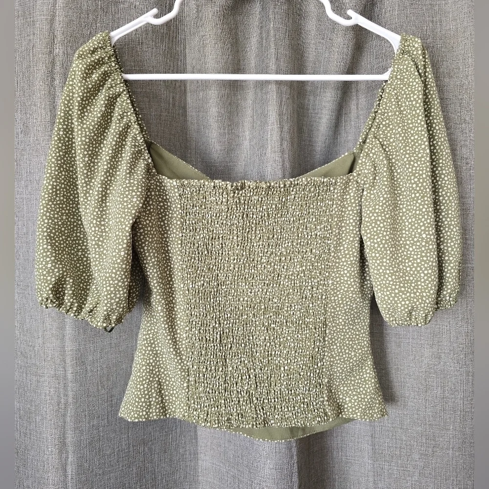 Abercrombie & Fitch Green Polka Dot Smocked Back Crop Top Size S Puff Sleeve